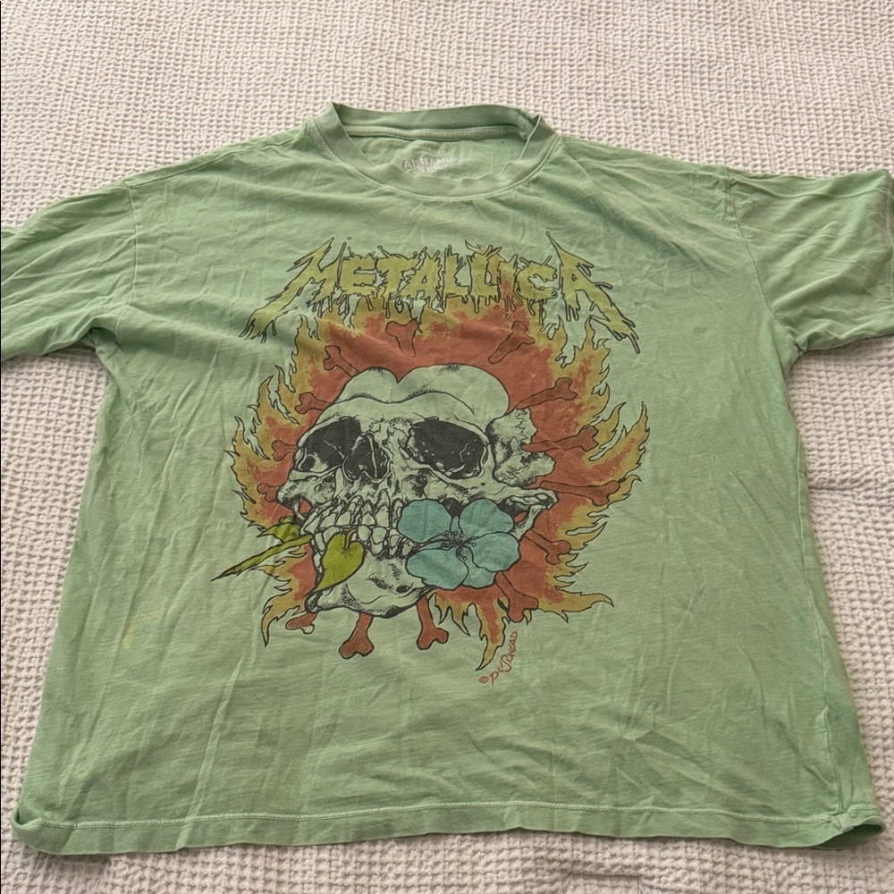 Women’s Metallica Graphic Band Tee in Light Green